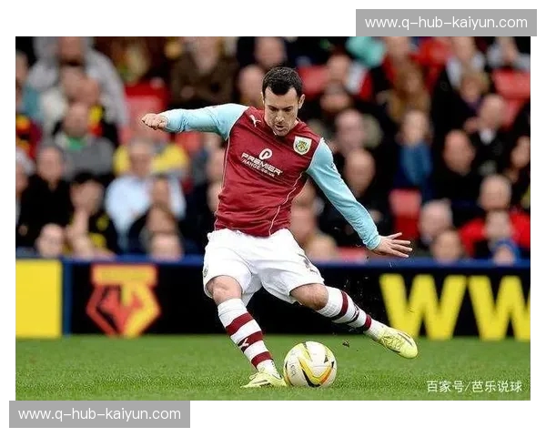 铁血碰撞与草根荣耀:伯恩利vs斯托克,一场关于英格兰足球灵魂的深度较量 铁血碰撞与草根荣耀:伯恩利vs斯托克,一场关于英格兰足球灵魂的深度较量